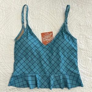 NWT Kortni Jeane Scoop Back Top in Blue Pattern Size Medium